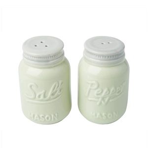NWT Mason Jar Salt & Pepper Set